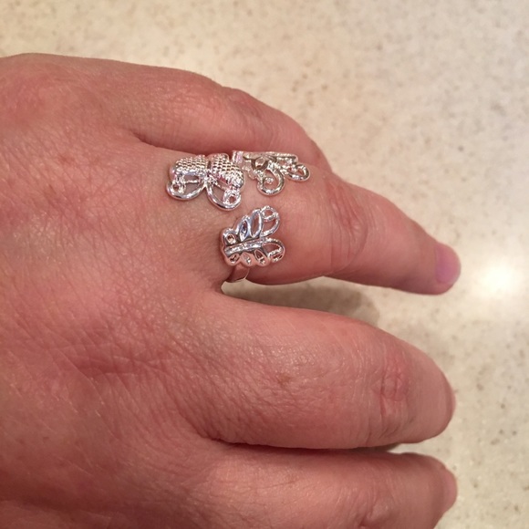 💜 925 Silver Triple Butterfly Ring - Picture 2 of 7